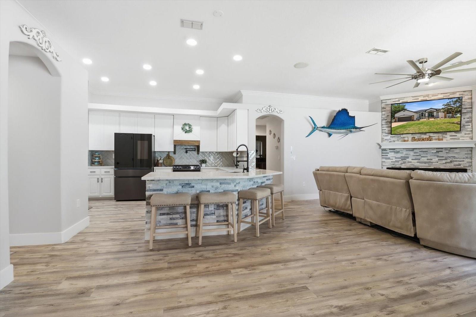 11870 W WATERWAY DR, HOMOSASSA, FL, 34448