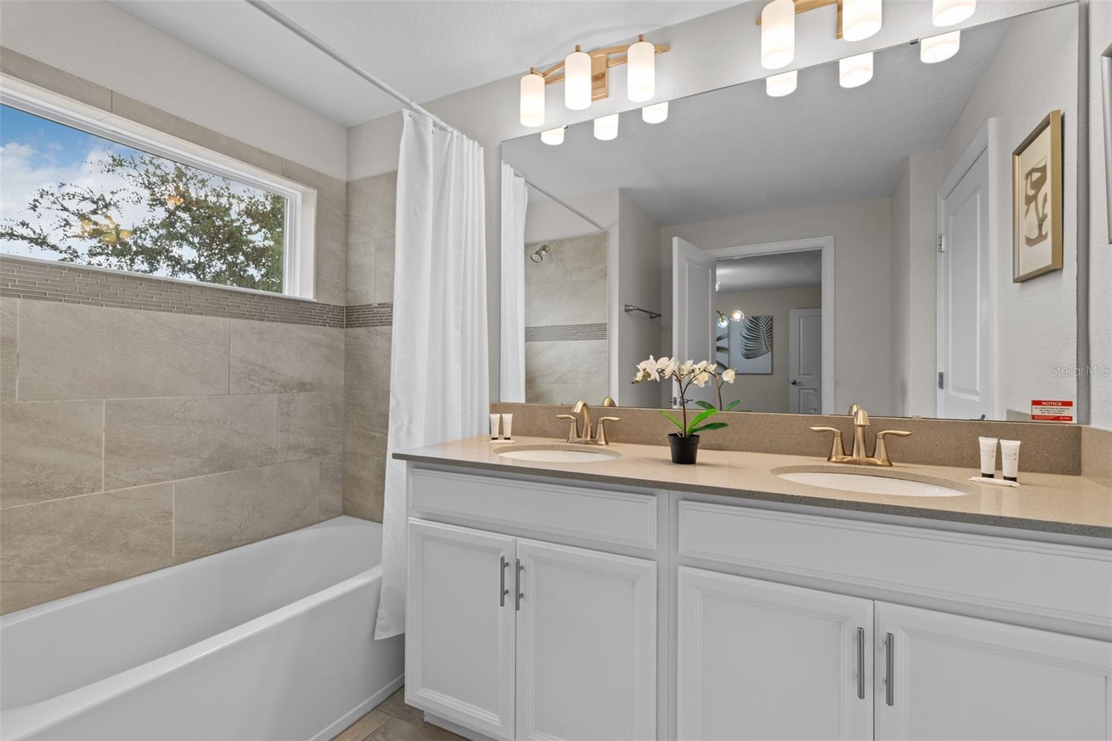 590 PEBBLE BEACH DR, DAVENPORT, FL, 33896