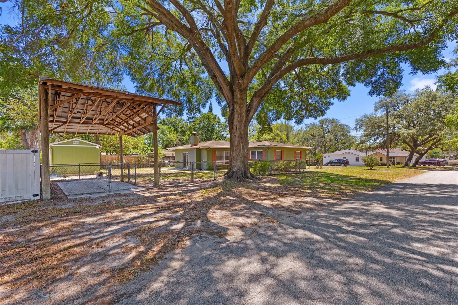 12721 SUMMIT ST, TAMPA, FL, 33612