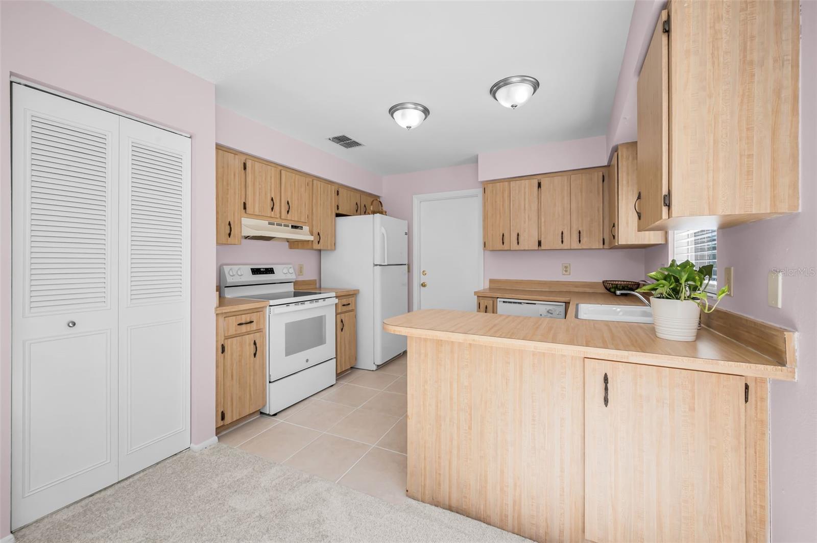 2611 KNOLL ST W, PALM HARBOR, FL, 34683