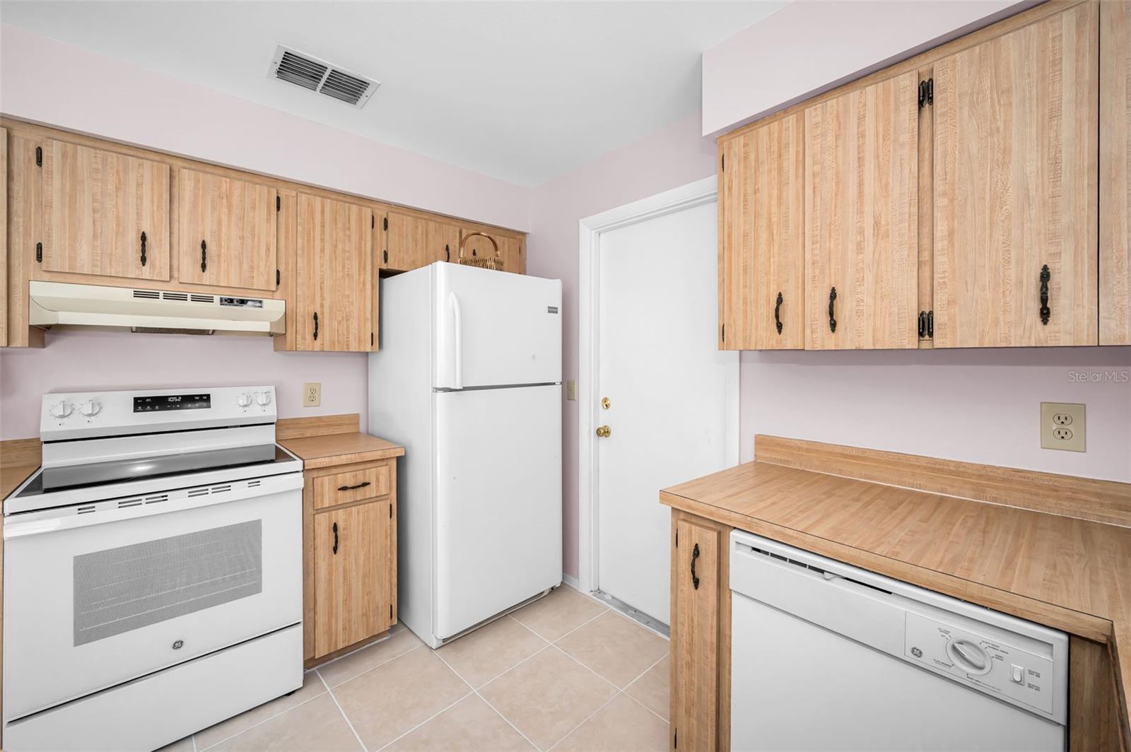 2611 KNOLL ST W, PALM HARBOR, FL, 34683