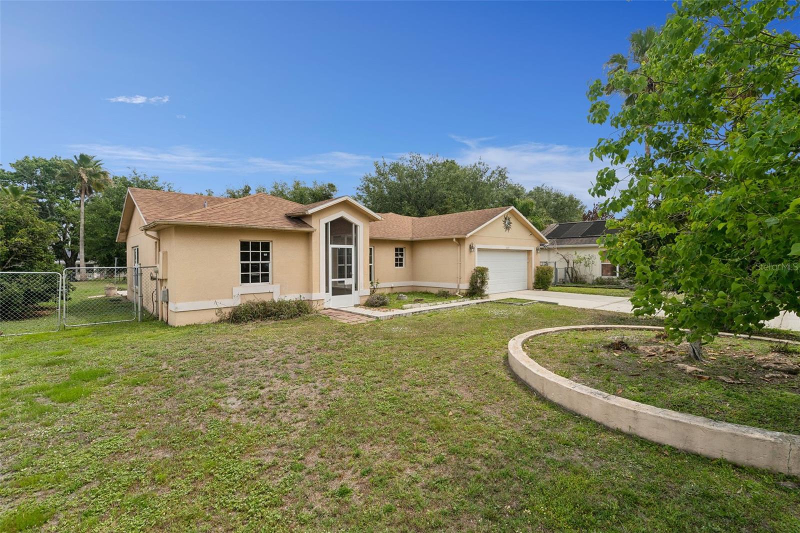 665 STERLING DR, KISSIMMEE, FL, 34758