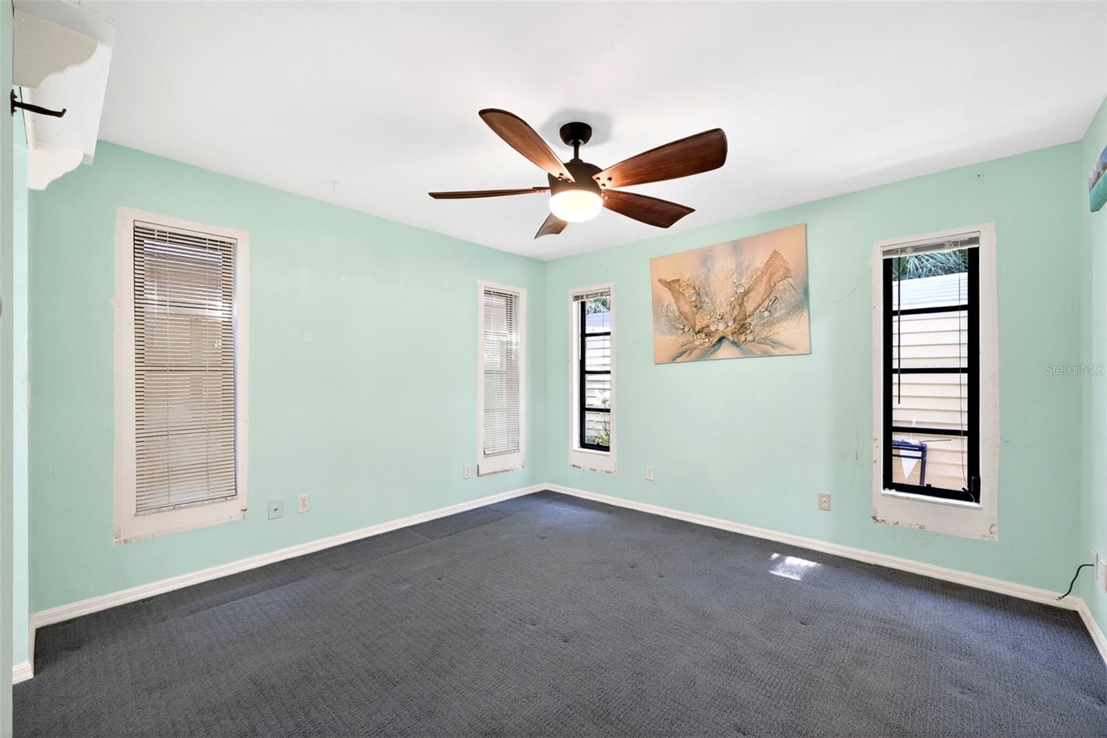 339 W MARIANA AVE, NORTH FORT MYERS, FL, 33903