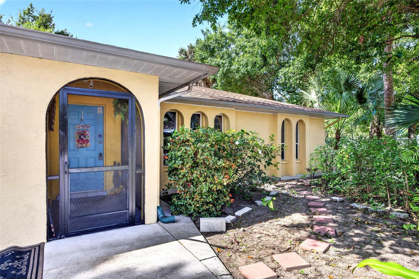 339 W MARIANA AVE, NORTH FORT MYERS, FL, 33903