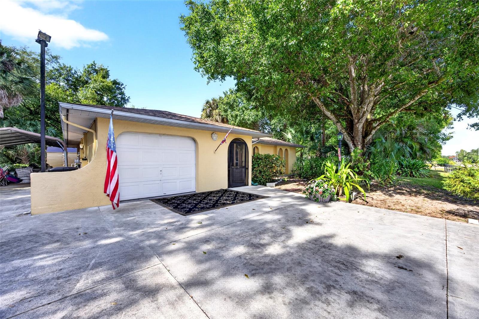 339 W MARIANA AVE, NORTH FORT MYERS, FL, 33903