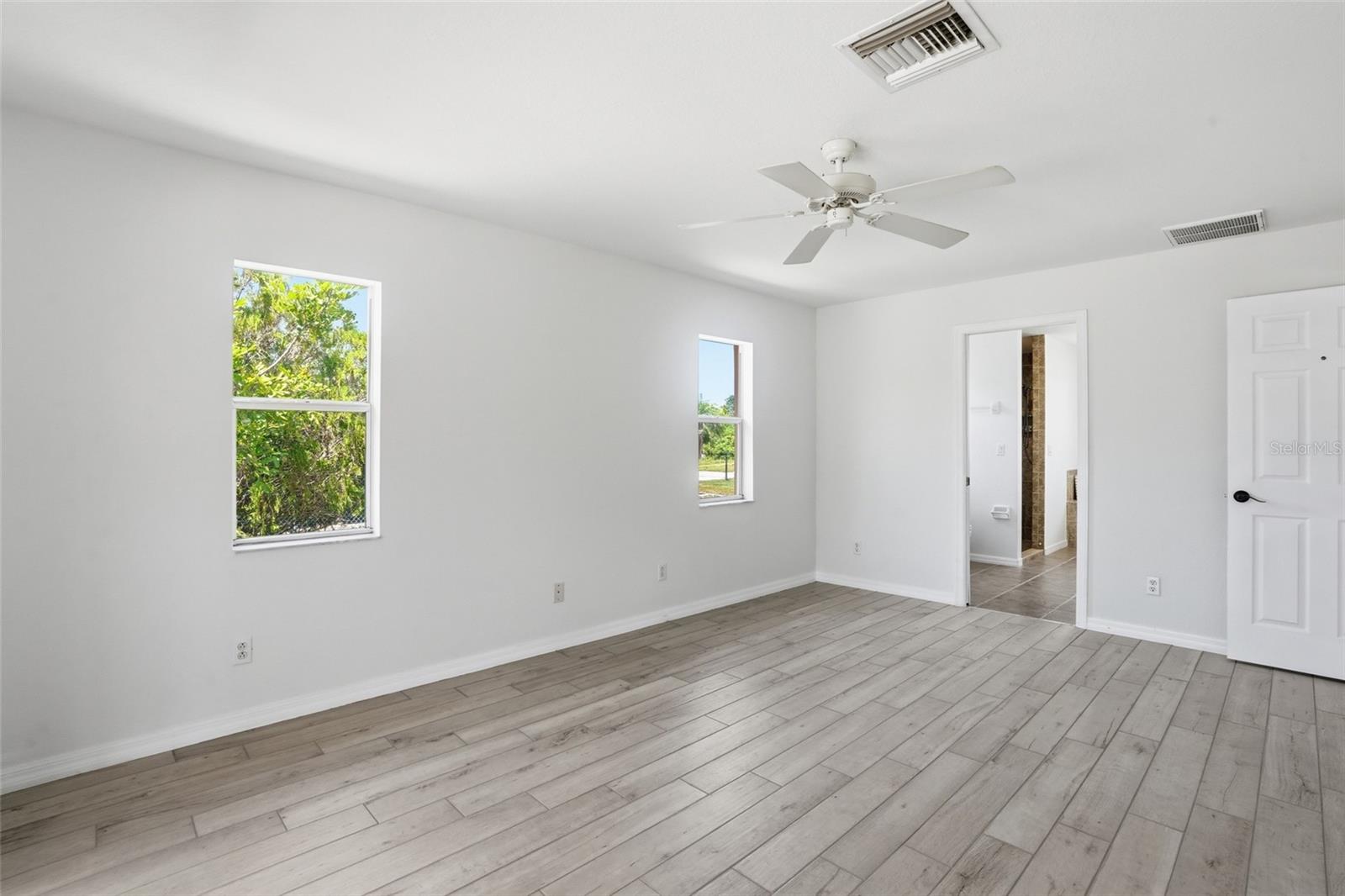928 NW 5TH PL, CAPE CORAL, FL, 33993