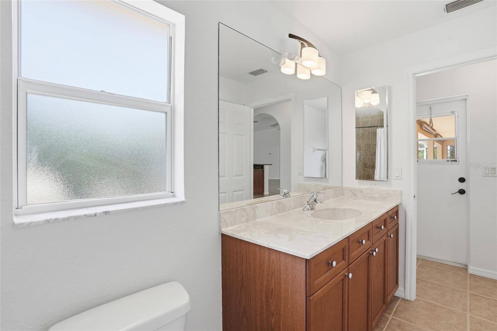 928 NW 5TH PL, CAPE CORAL, FL, 33993