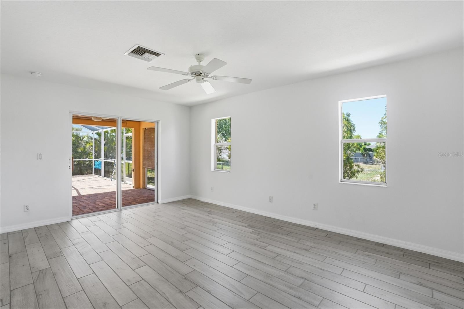 928 NW 5TH PL, CAPE CORAL, FL, 33993