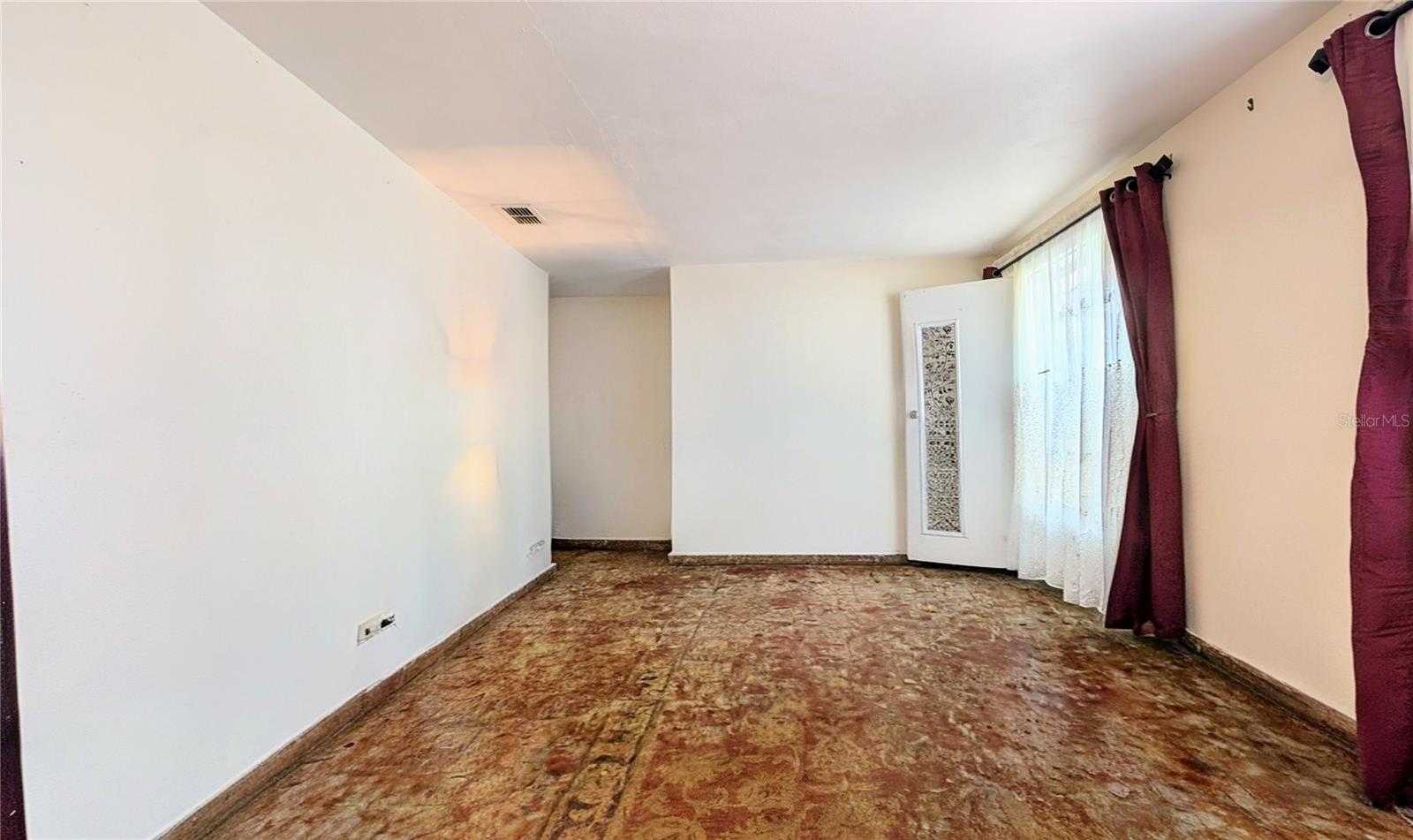 4737 LONGWOOD AVE, HOLIDAY, FL, 34690