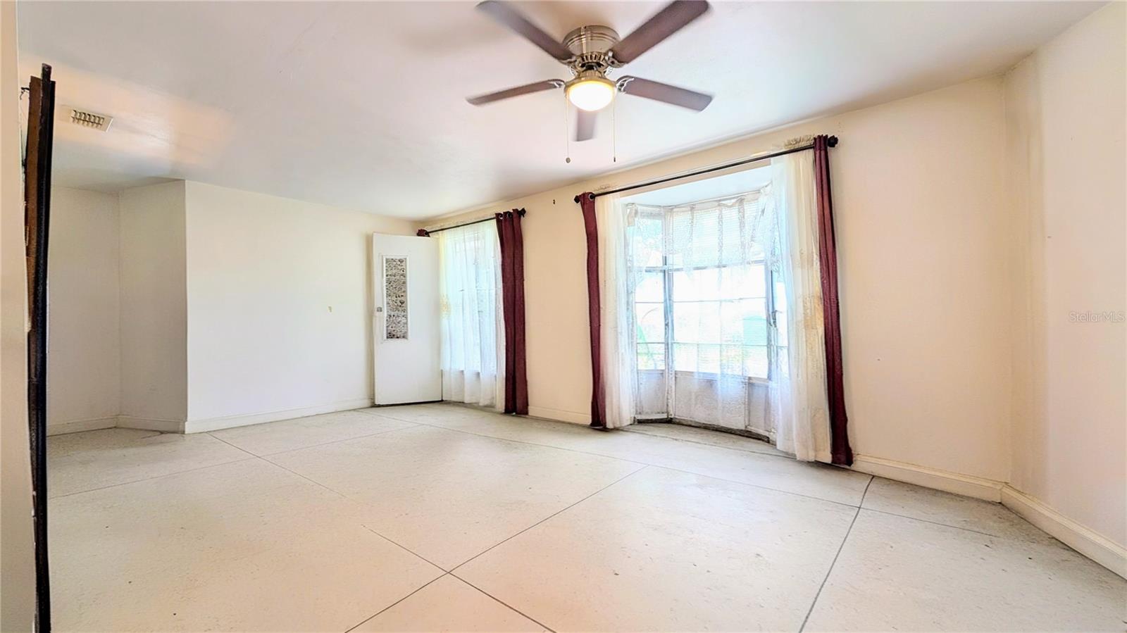 4737 LONGWOOD AVE, HOLIDAY, FL, 34690