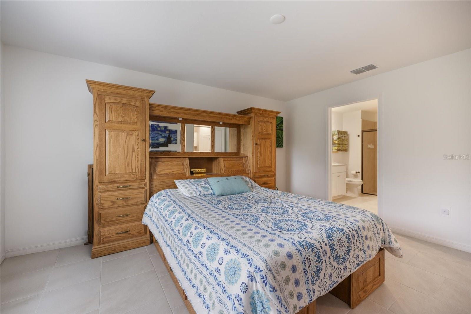 22445 QUASAR BLVD, PORT CHARLOTTE, FL, 33952