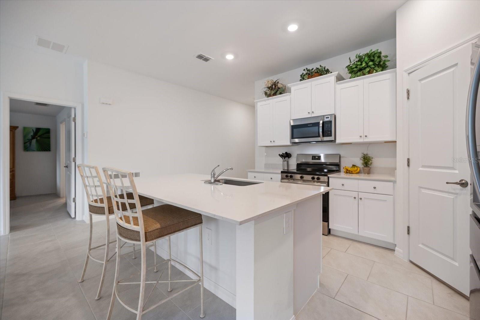 22445 QUASAR BLVD, PORT CHARLOTTE, FL, 33952