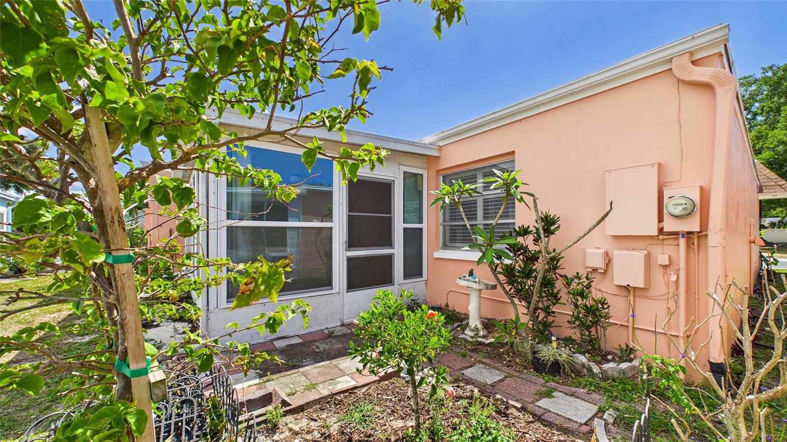 325 SKY LOCH DR W, DUNEDIN, FL, 34698