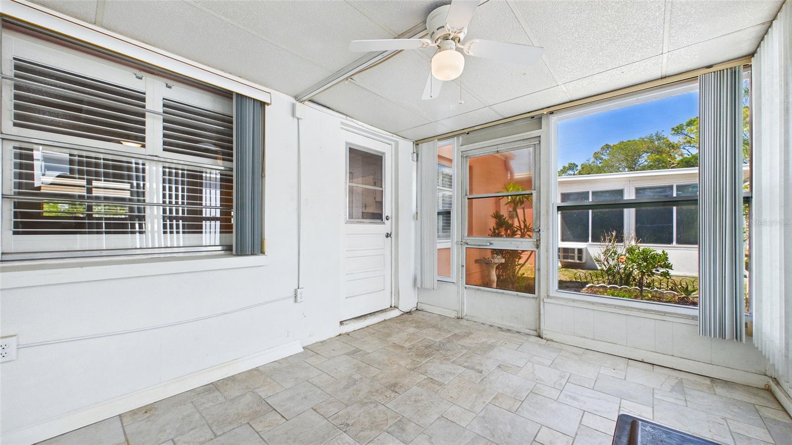 325 SKY LOCH DR W, DUNEDIN, FL, 34698