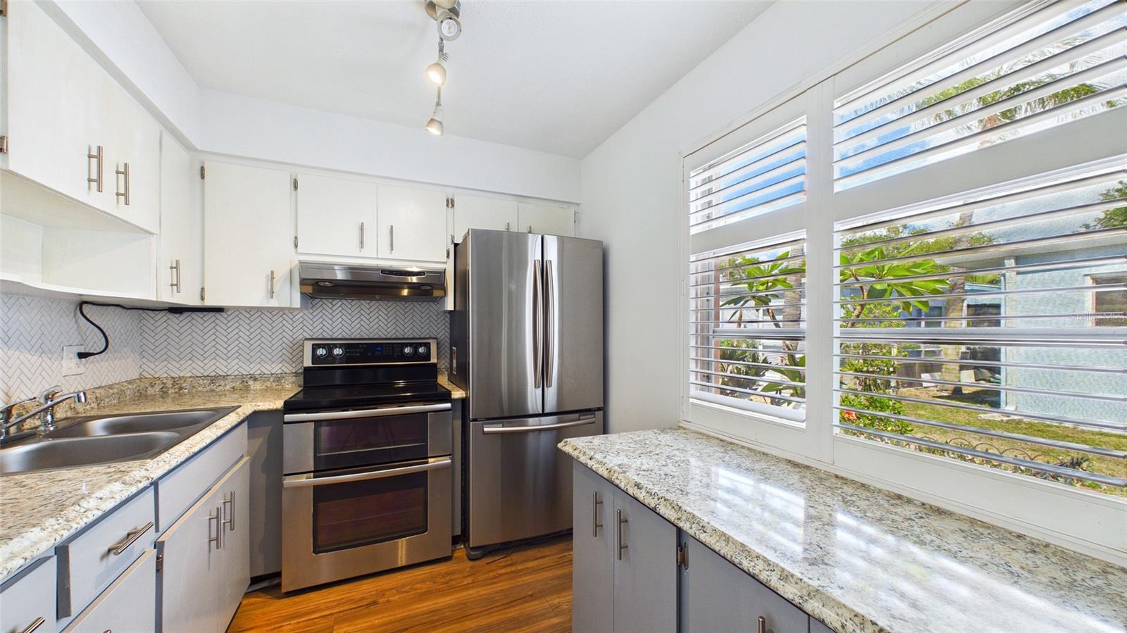 325 SKY LOCH DR W, DUNEDIN, FL, 34698