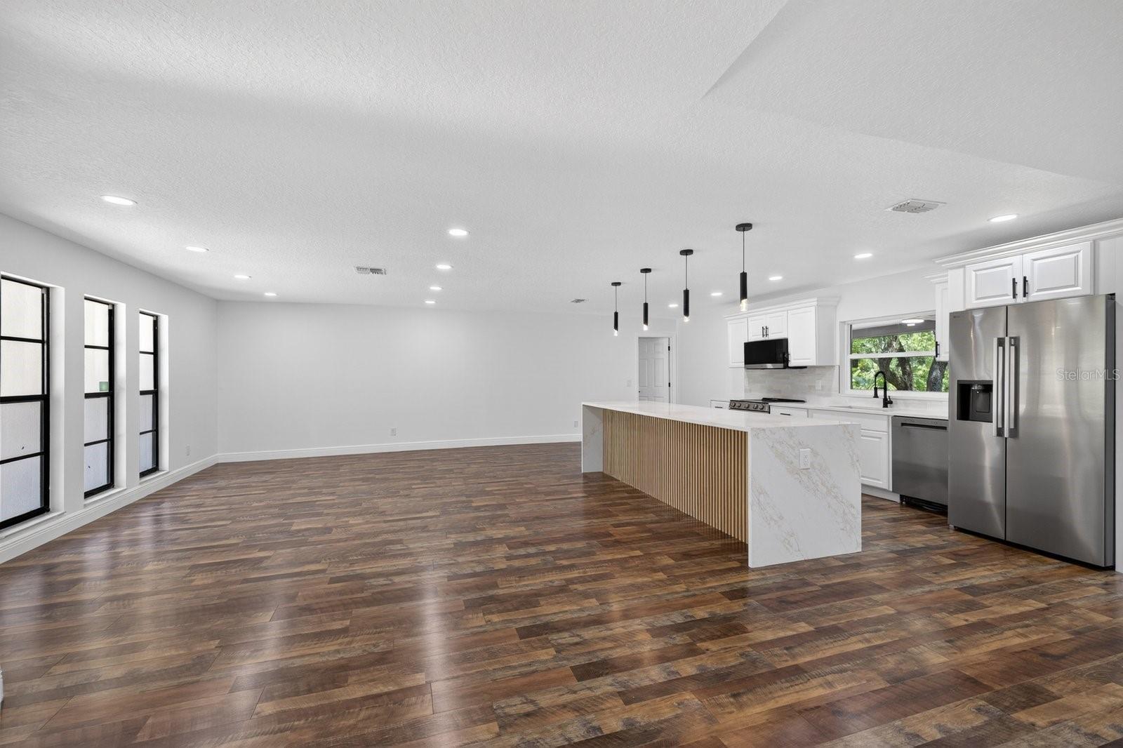 56 BAY WOODS DR, SAFETY HARBOR, FL, 34695