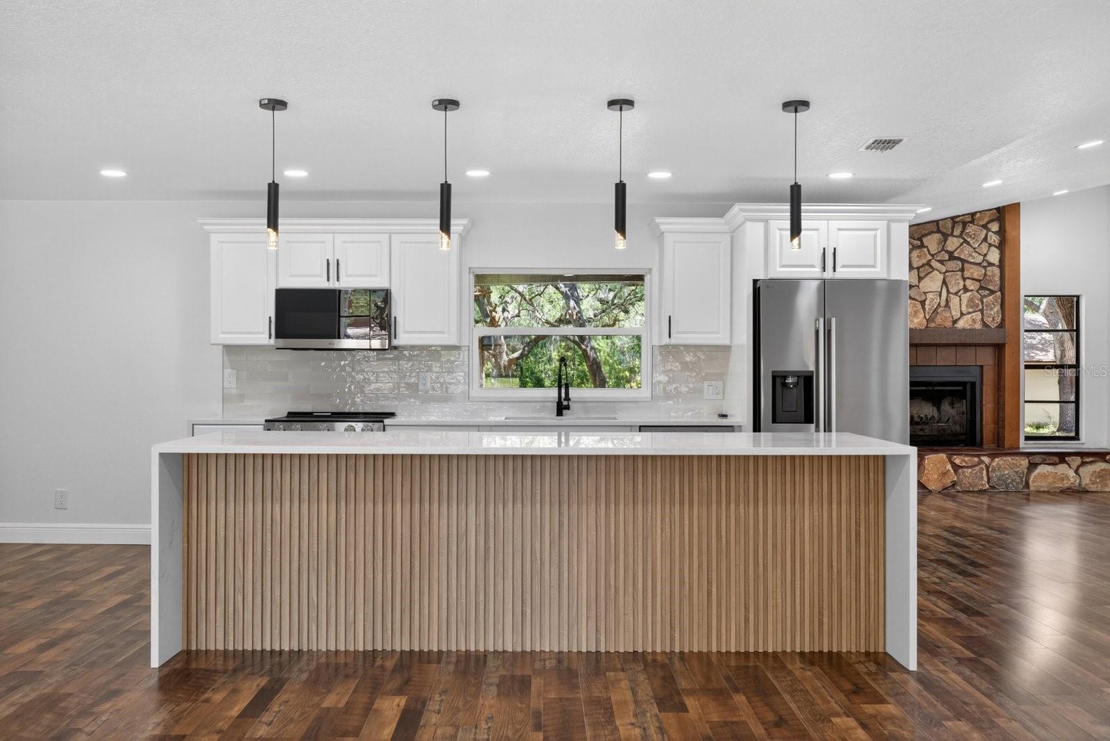 56 BAY WOODS DR, SAFETY HARBOR, FL, 34695