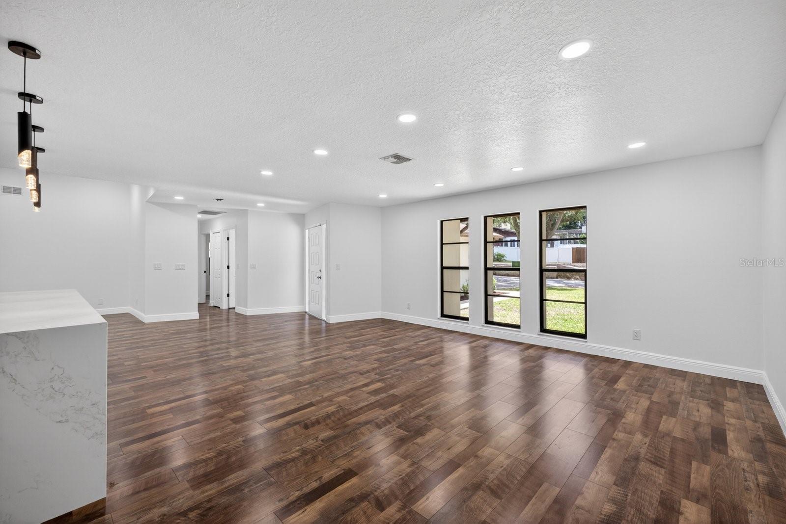 56 BAY WOODS DR, SAFETY HARBOR, FL, 34695