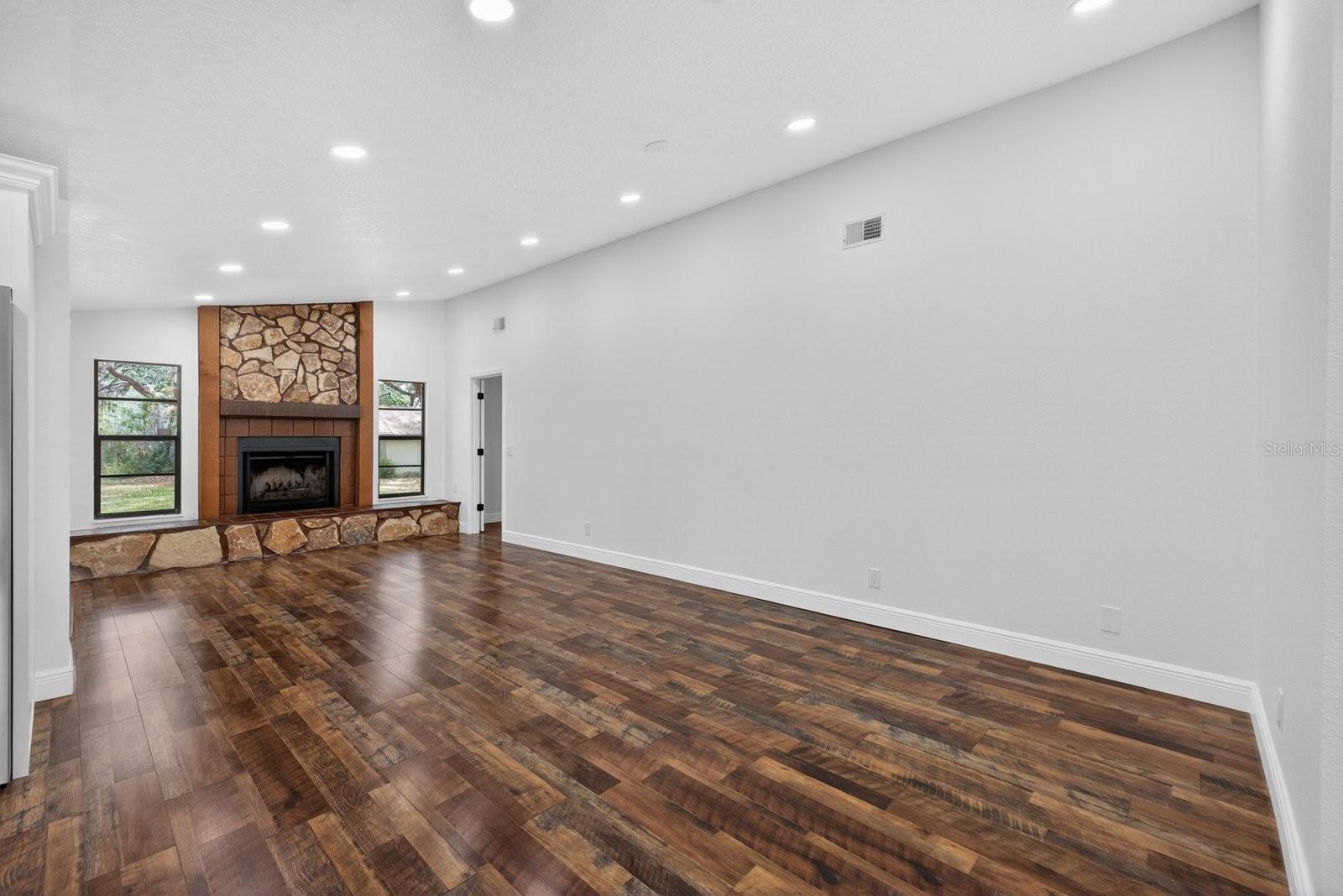 56 BAY WOODS DR, SAFETY HARBOR, FL, 34695