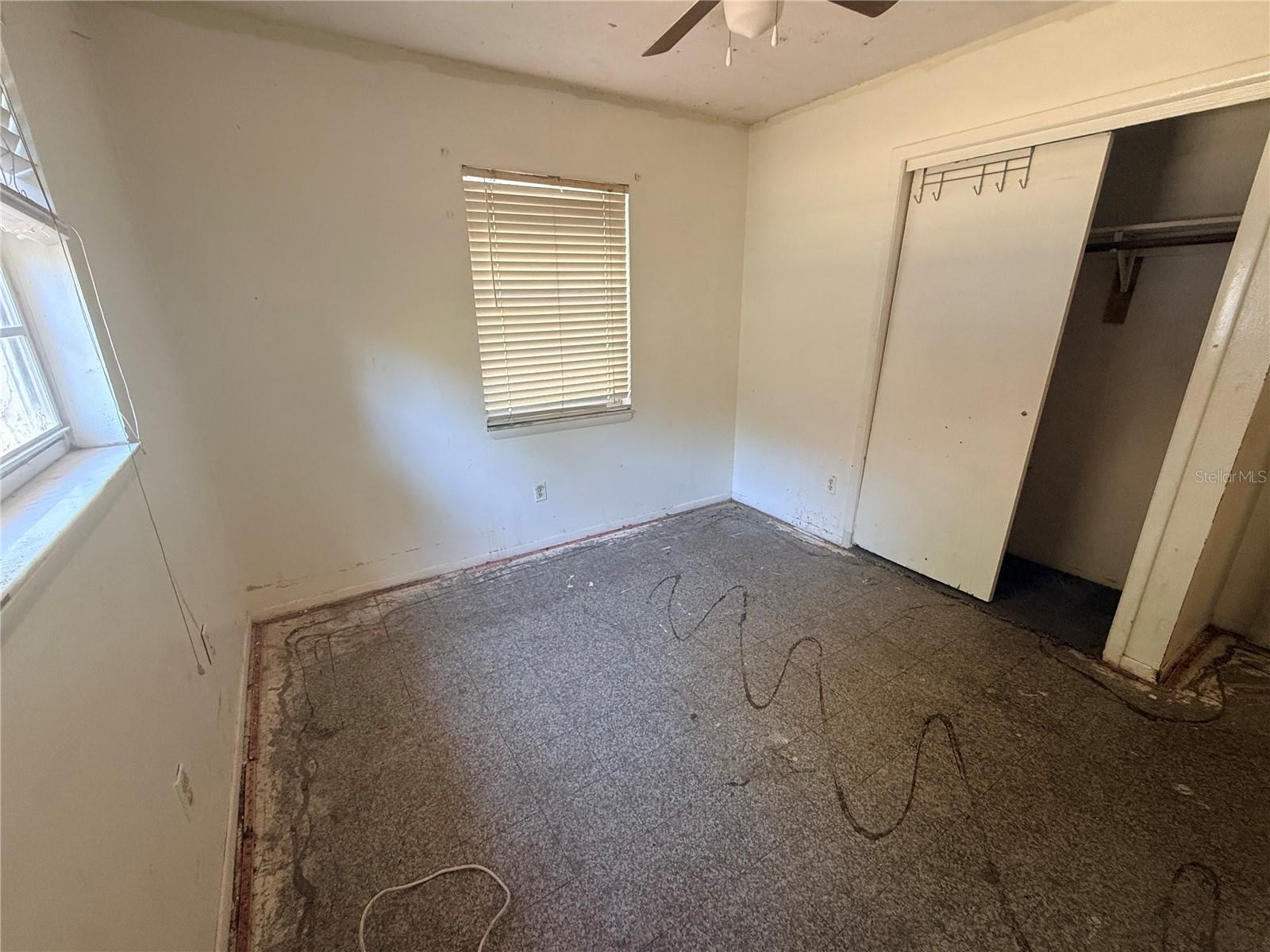 724 18TH ST E, BRADENTON, FL, 34208