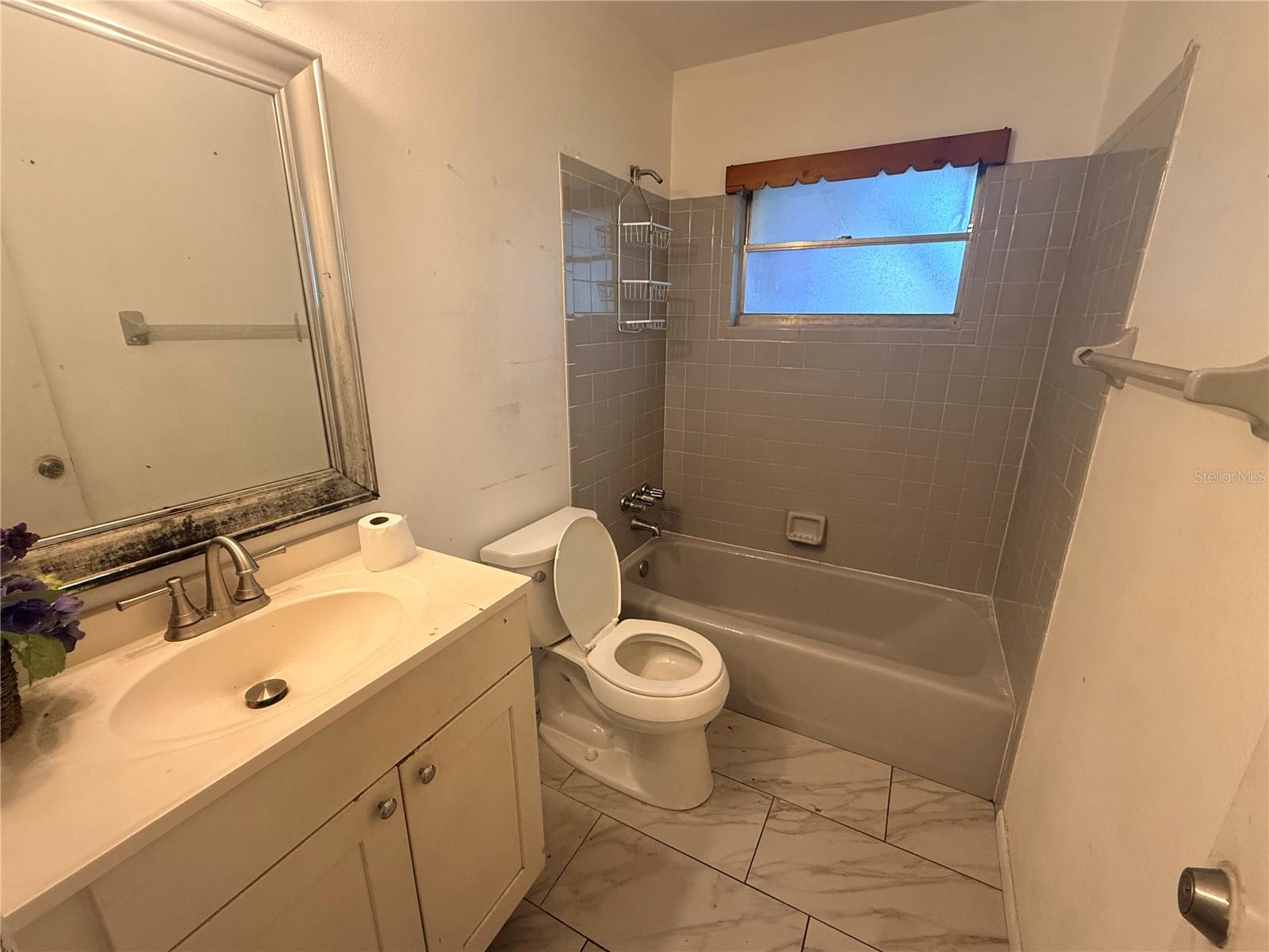 724 18TH ST E, BRADENTON, FL, 34208