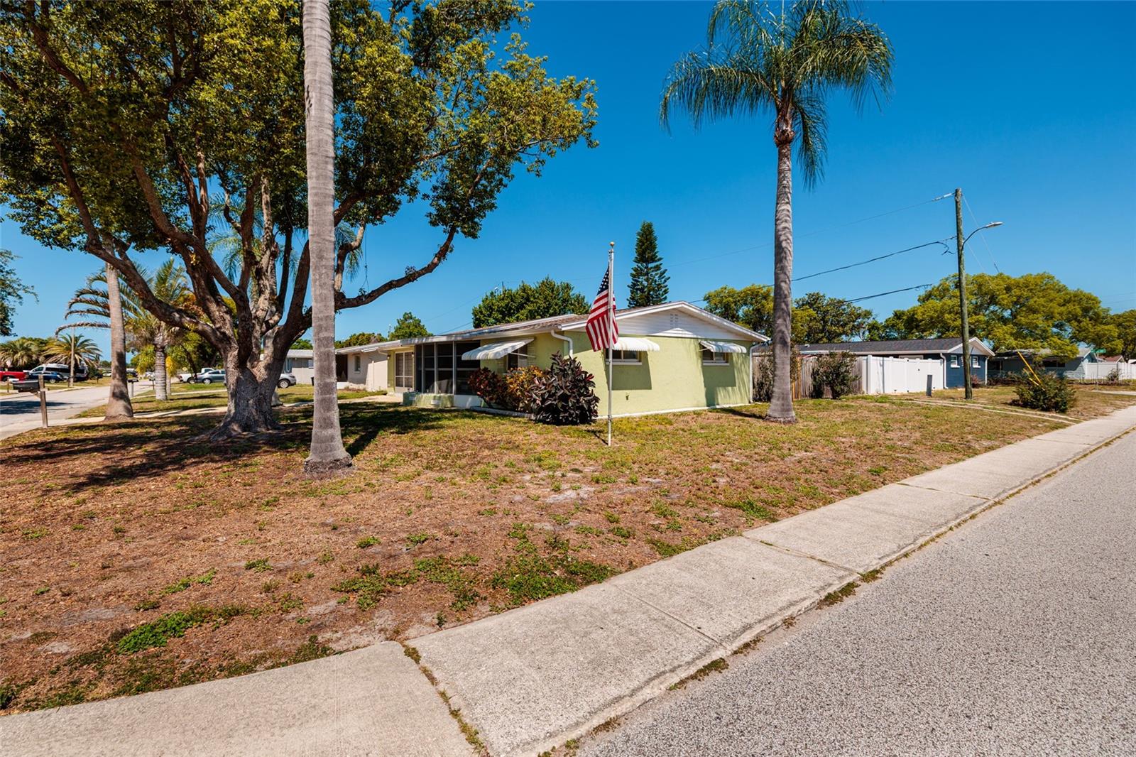 5209 LOFTON DR, NEW PORT RICHEY, FL, 34652