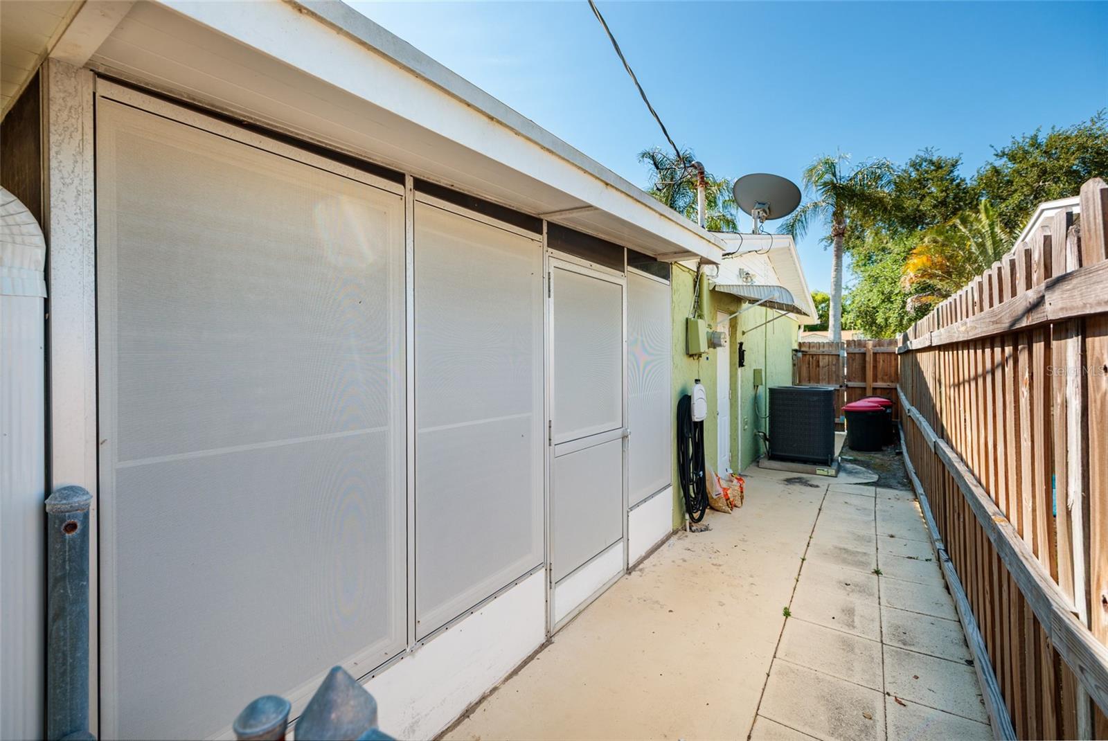 5209 LOFTON DR, NEW PORT RICHEY, FL, 34652