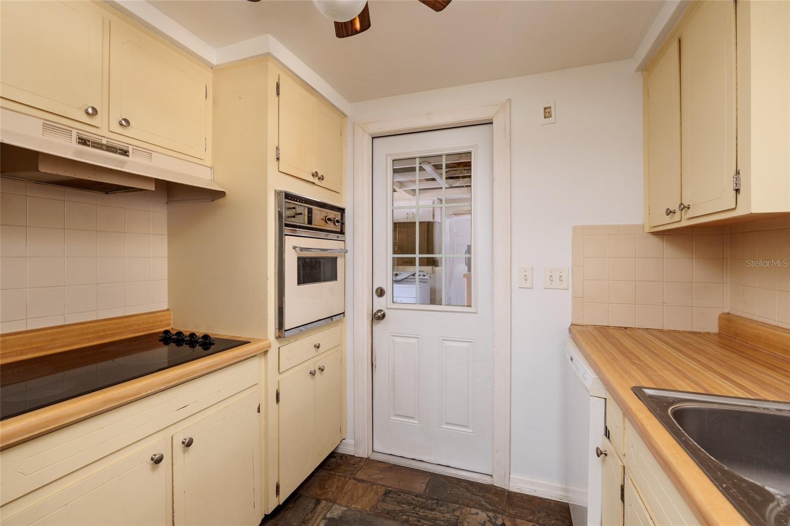 5209 LOFTON DR, NEW PORT RICHEY, FL, 34652