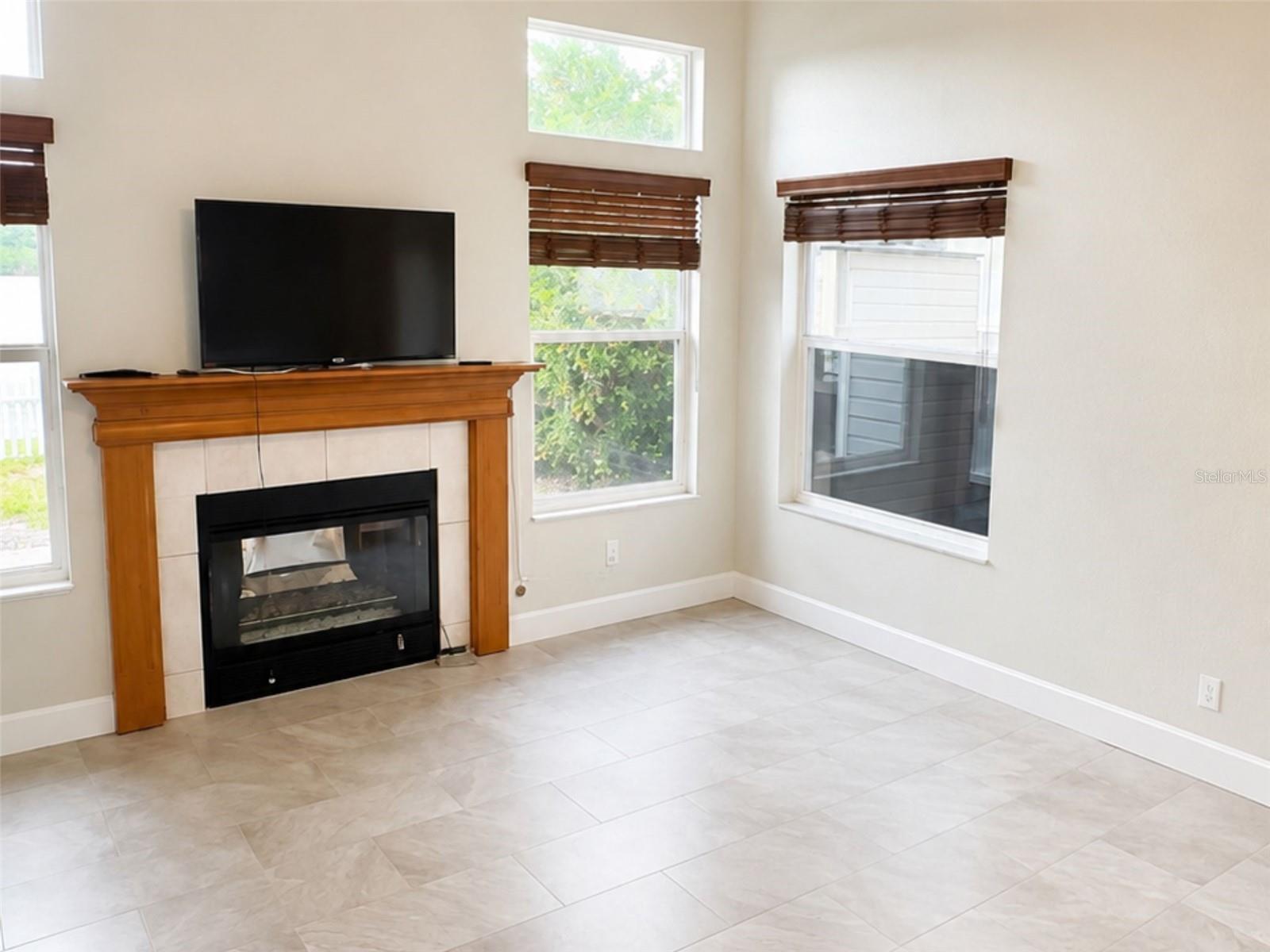 11848 BRANCH MOORING DR, TAMPA, FL, 33635