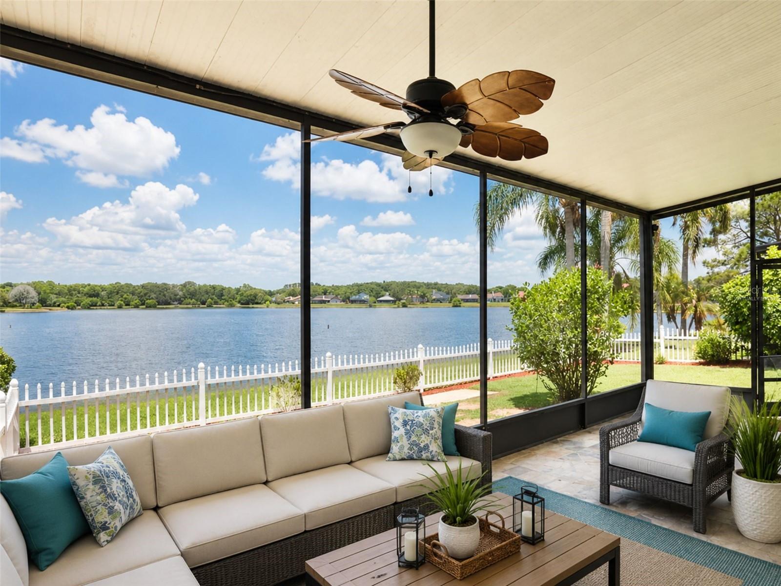 11848 BRANCH MOORING DR, TAMPA, FL, 33635