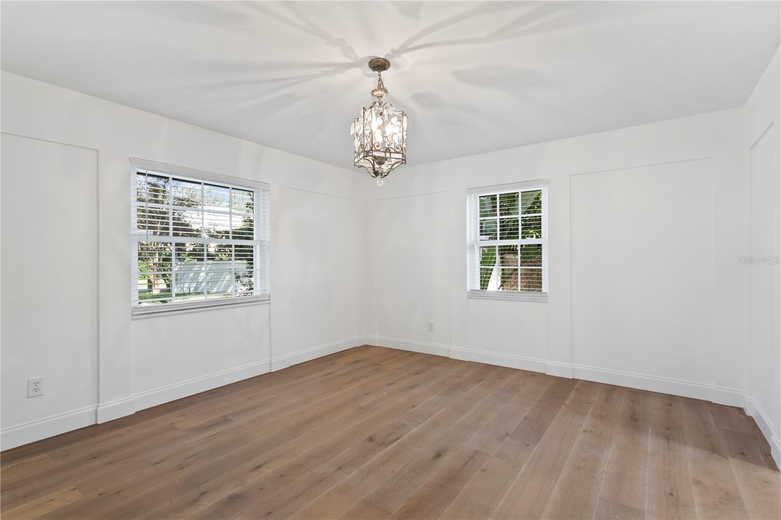 4704 W BROOKWOOD DR, TAMPA, FL, 33629