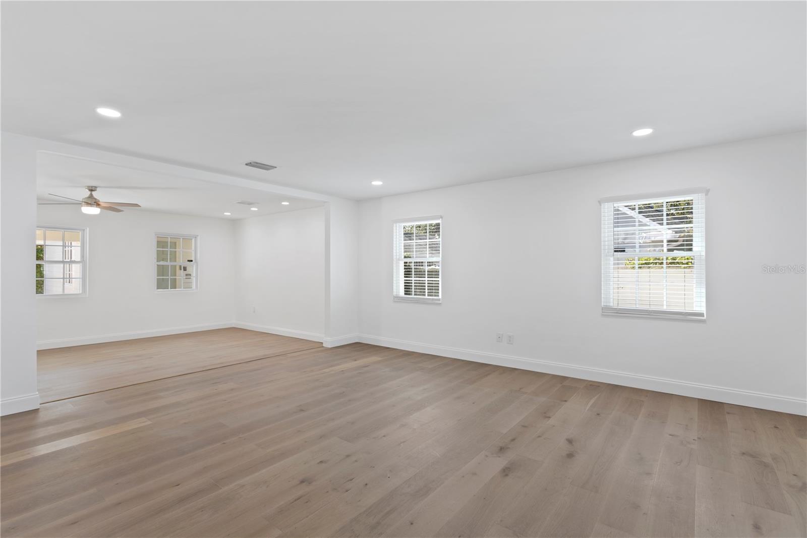 4704 W BROOKWOOD DR, TAMPA, FL, 33629