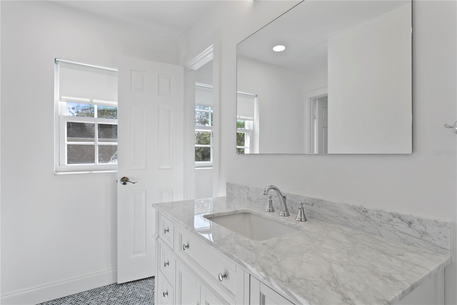 4704 W BROOKWOOD DR, TAMPA, FL, 33629