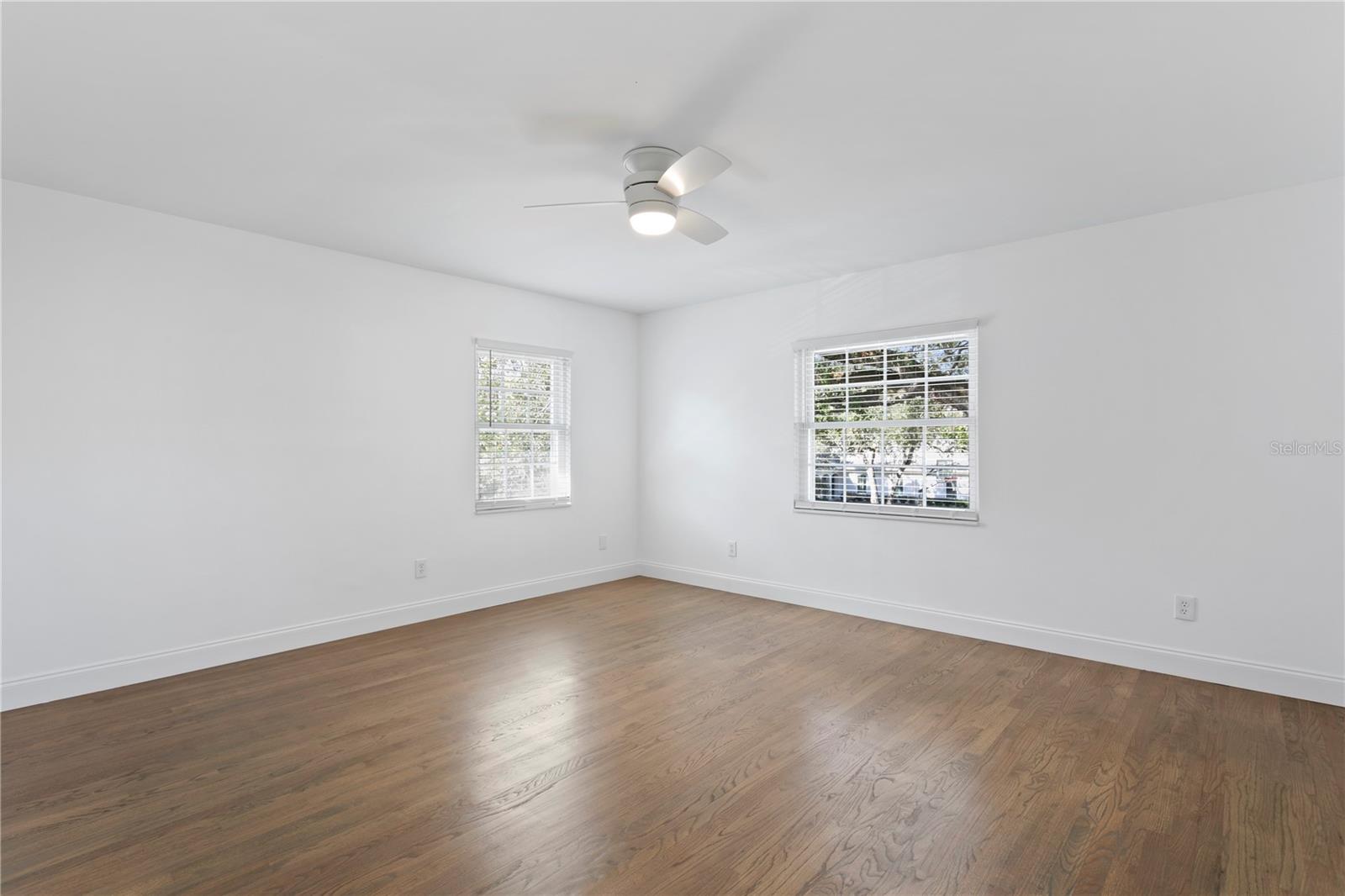 4704 W BROOKWOOD DR, TAMPA, FL, 33629