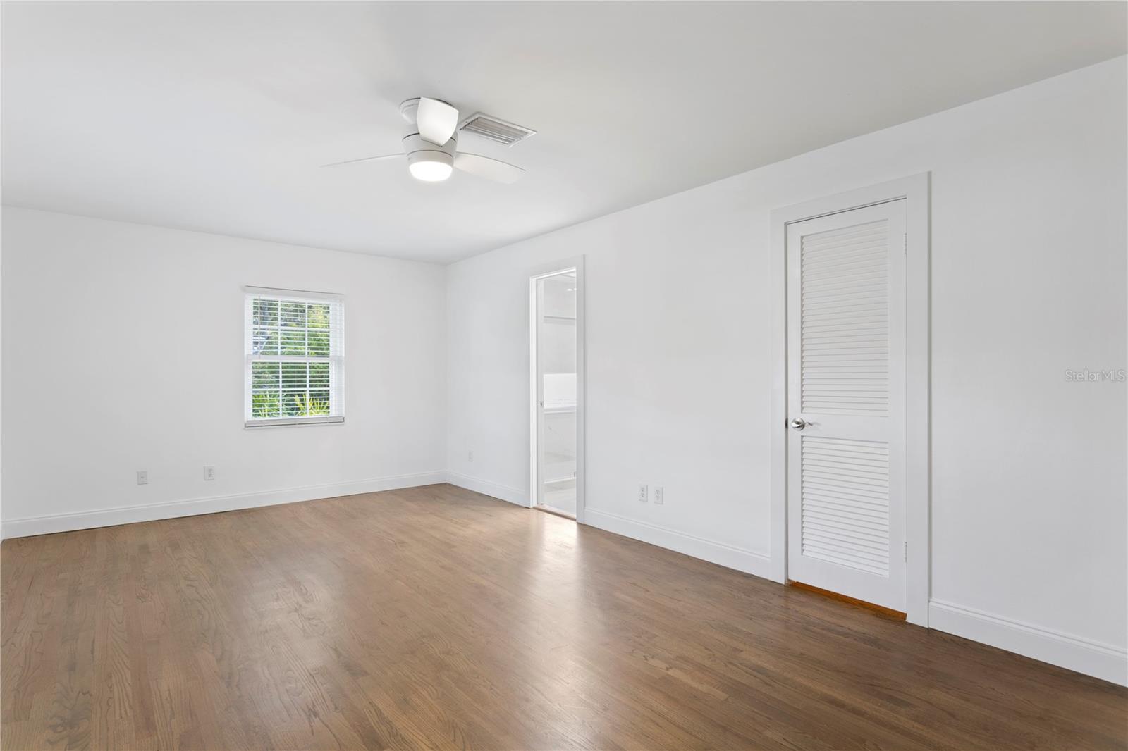 4704 W BROOKWOOD DR, TAMPA, FL, 33629