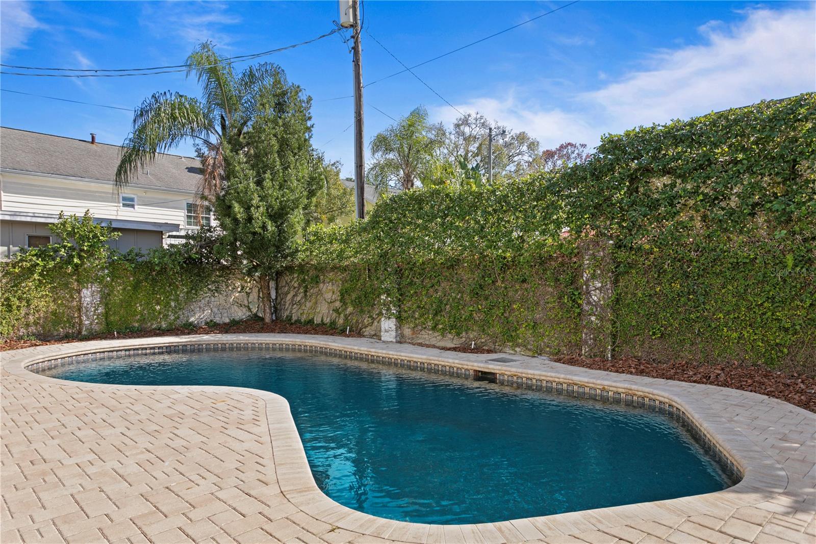 4704 W BROOKWOOD DR, TAMPA, FL, 33629