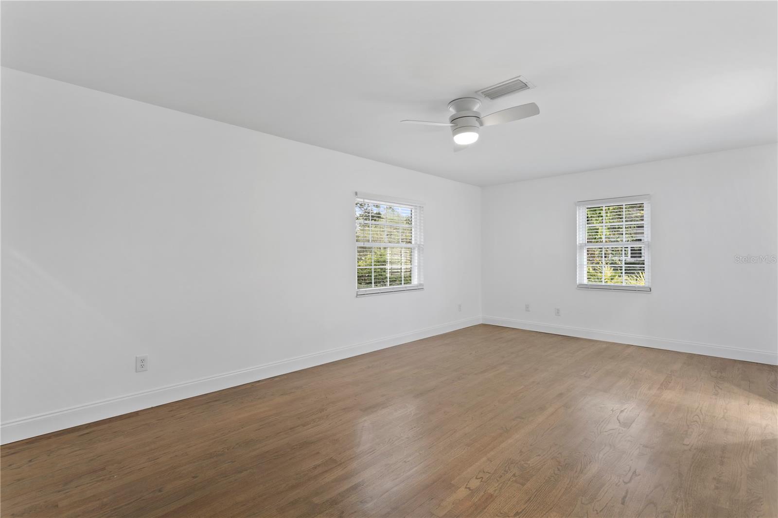 4704 W BROOKWOOD DR, TAMPA, FL, 33629