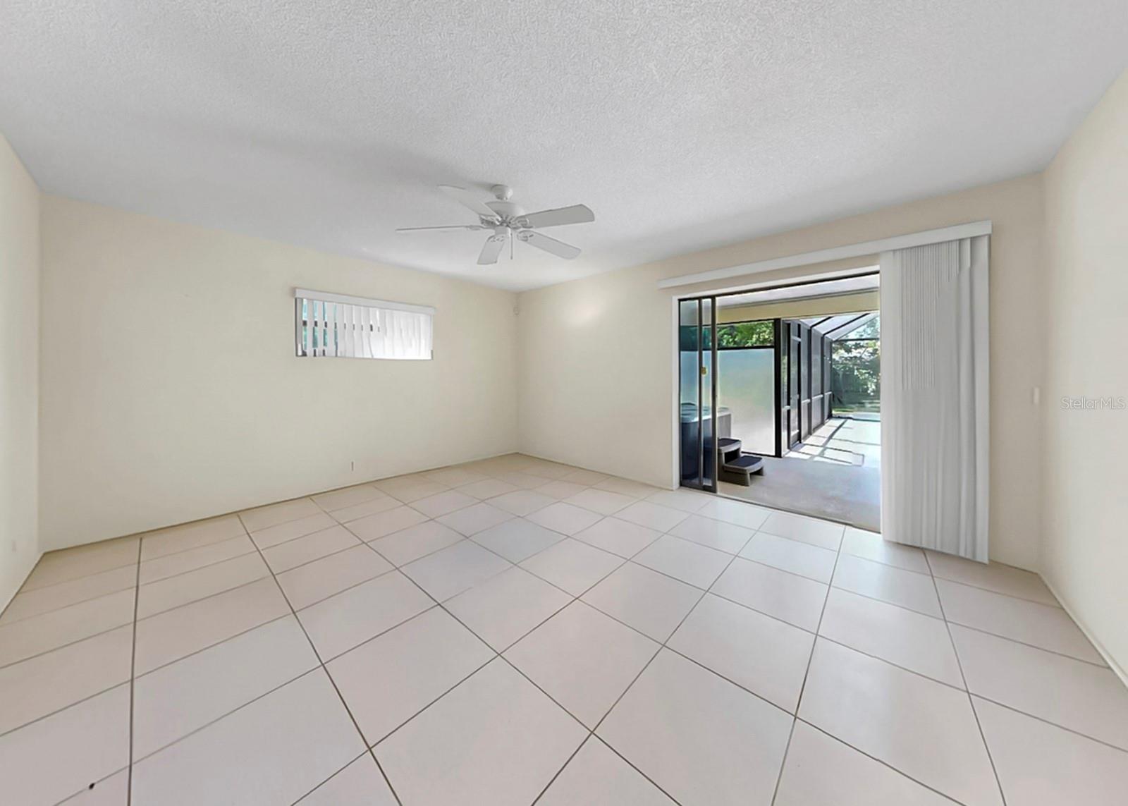 948 WINTER GARDEN DR, SARASOTA, FL, 34243