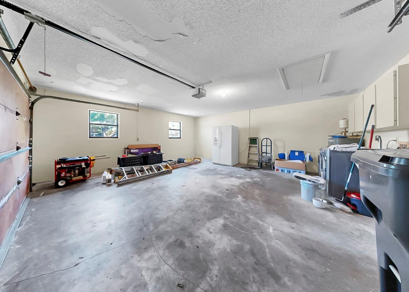 948 WINTER GARDEN DR, SARASOTA, FL, 34243