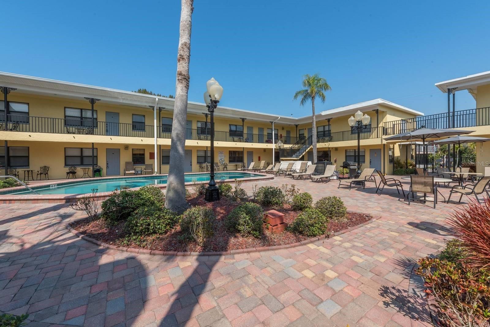 16333 GULF BLVD #4, ST PETERSBURG, FL, 33708