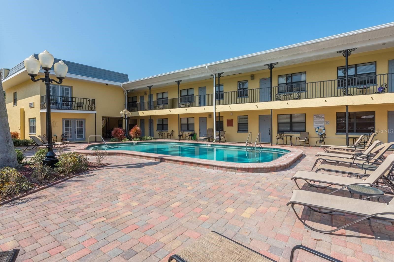 16333 GULF BLVD #4, ST PETERSBURG, FL, 33708