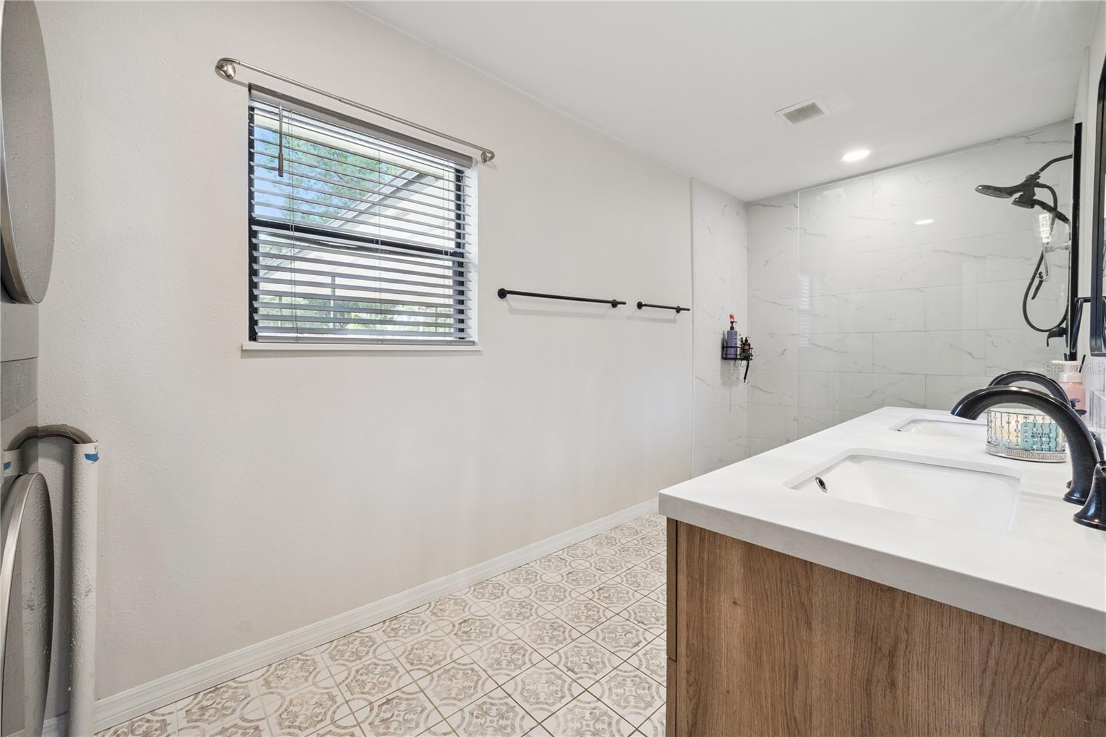 219 S CRYSTAL DR, SANFORD, FL, 32773