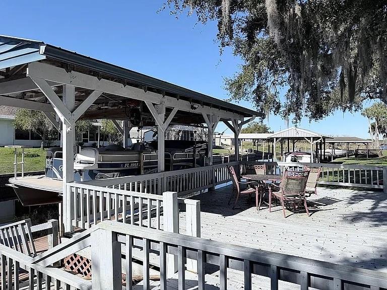 2086 STARBOARD DRIVE, GENEVA, FL, 32732