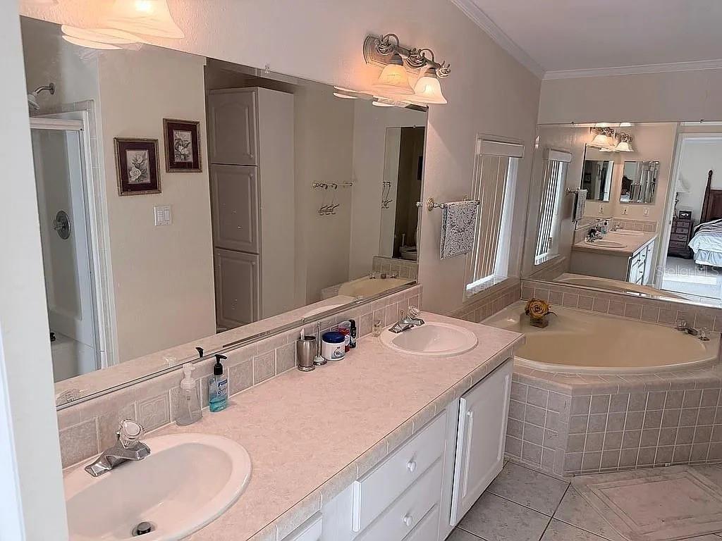 2086 STARBOARD DRIVE, GENEVA, FL, 32732