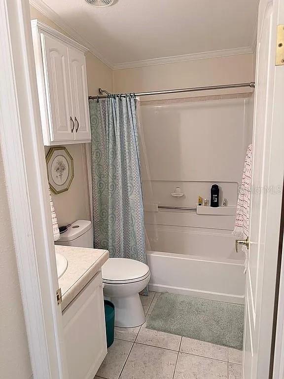 2086 STARBOARD DRIVE, GENEVA, FL, 32732
