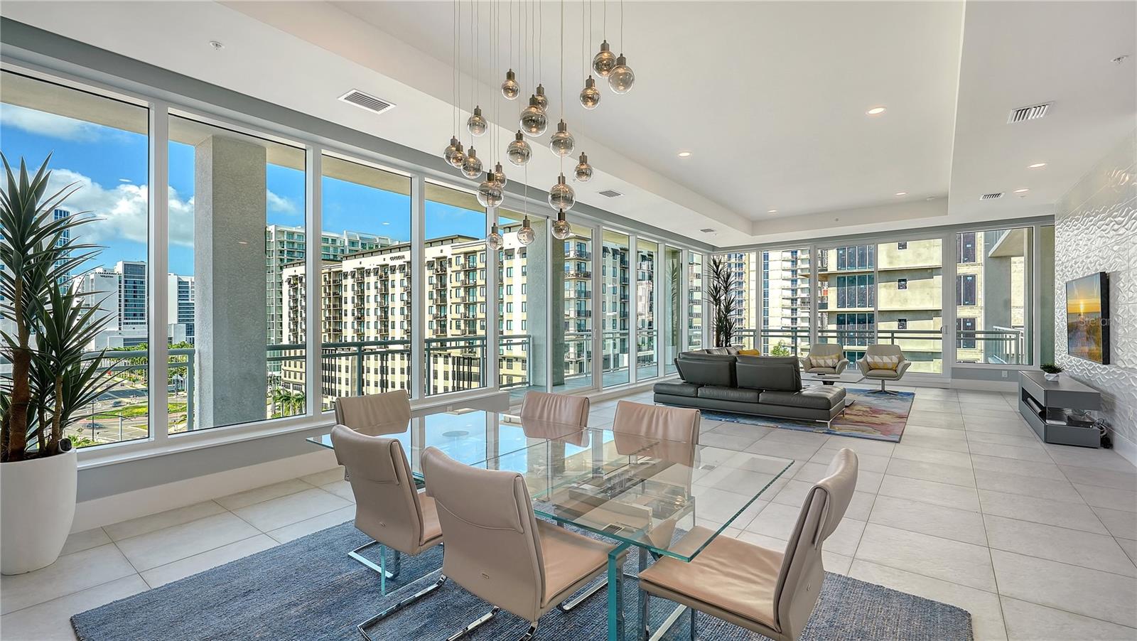 540 N TAMIAMI TRL #804, SARASOTA, FL, 34236