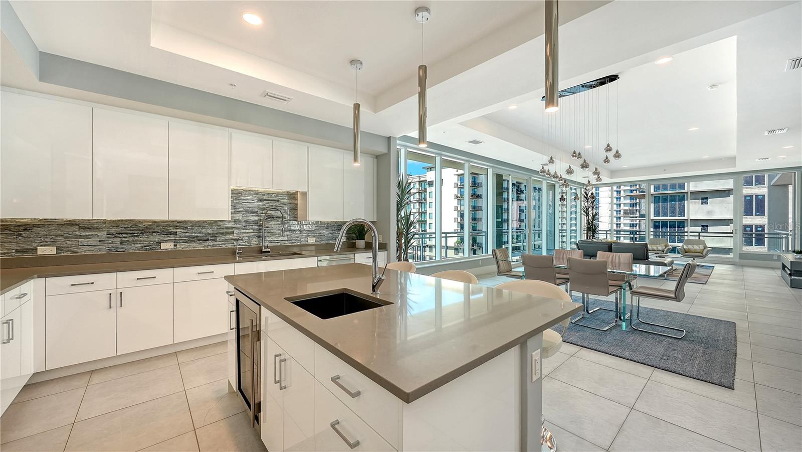 540 N TAMIAMI TRL #804, SARASOTA, FL, 34236