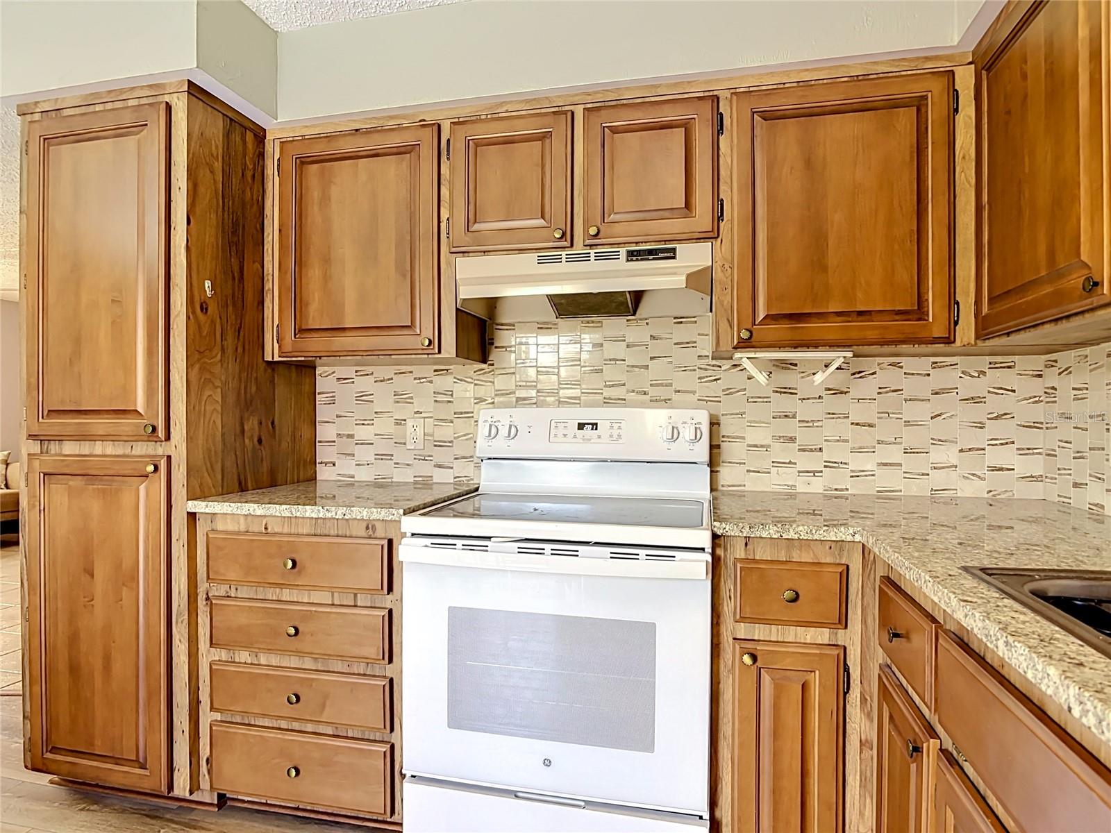 910 BIG TREE RD #12-4, SOUTH DAYTONA, FL, 32119