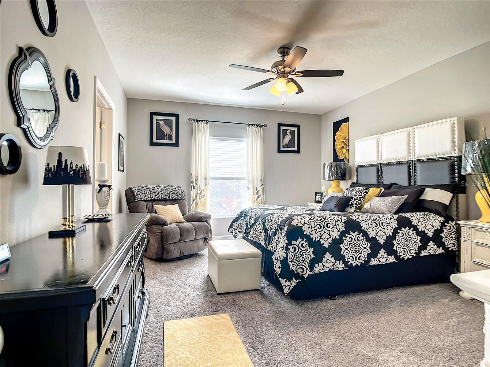 1300 CAVENDER CREEK RD, MINNEOLA, FL, 34715