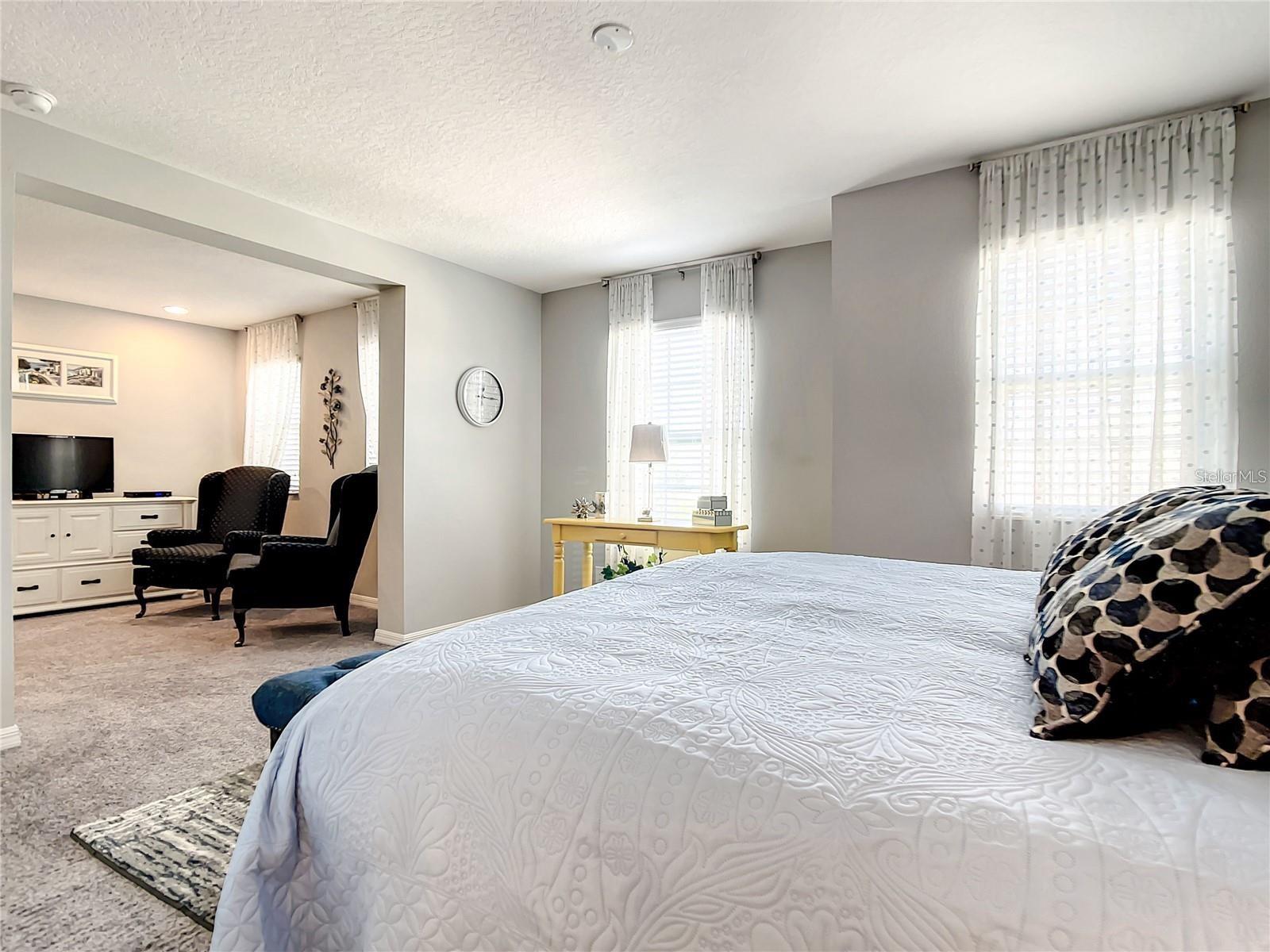 1300 CAVENDER CREEK RD, MINNEOLA, FL, 34715